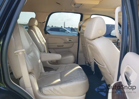 2007 Cadillac Escalade Standard из США, поврежденный, VIN 1GYFK63867R194090